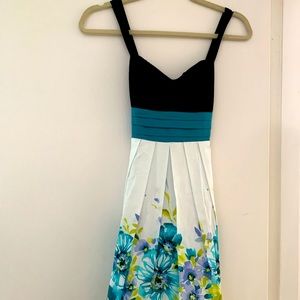Dress- tag still on it